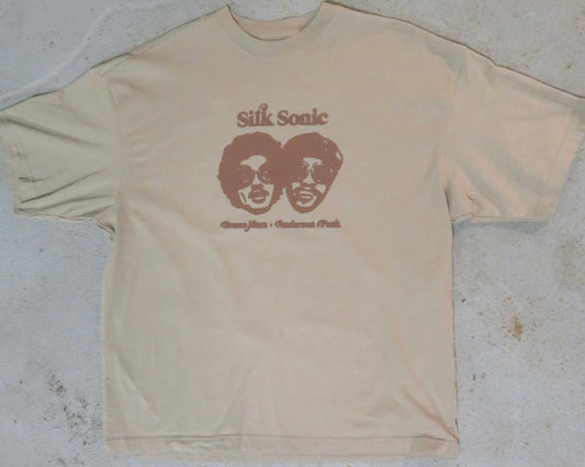 An Evening With Silk Sonic Graphic T-Shirt